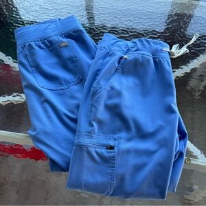 Bundle of 2 Figs Zamora Jogger Scrub Pants (petite medium)